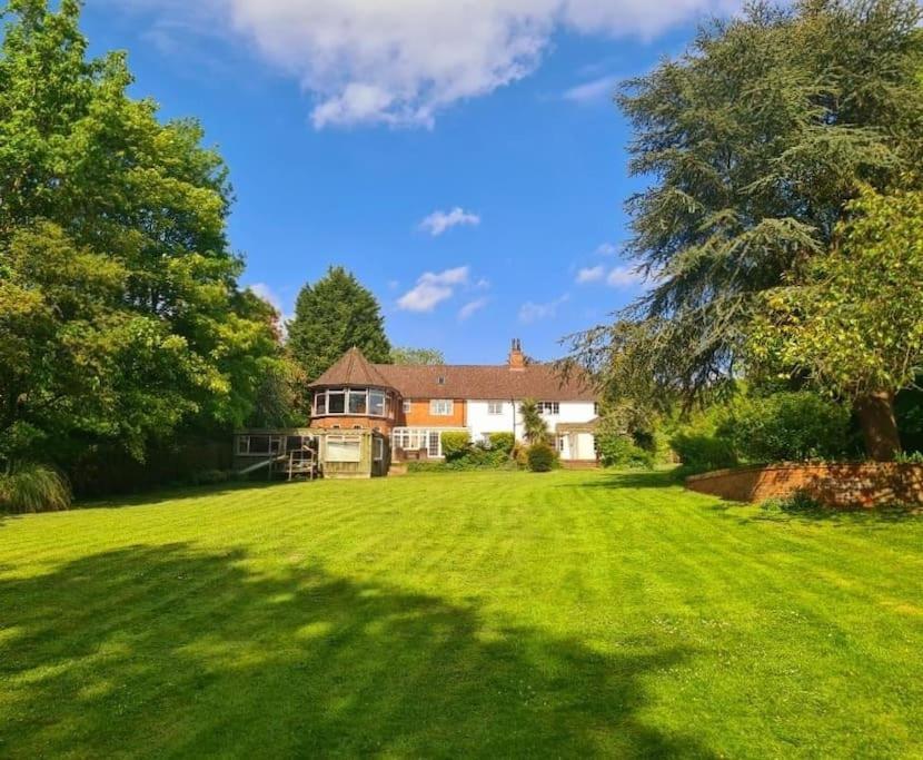 Large 4 Bedroom House On The River Wensum Sleeps 13 نورويش المظهر الخارجي الصورة